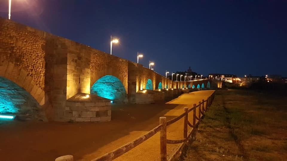 Hostal Don Suero De Quinones Hospital de Órbigo المظهر الخارجي الصورة