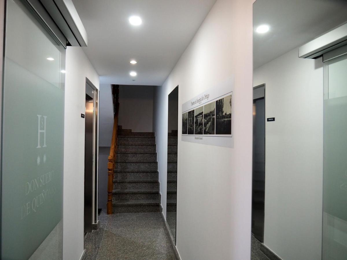 Hostal Don Suero De Quinones Hospital de Órbigo المظهر الخارجي الصورة
