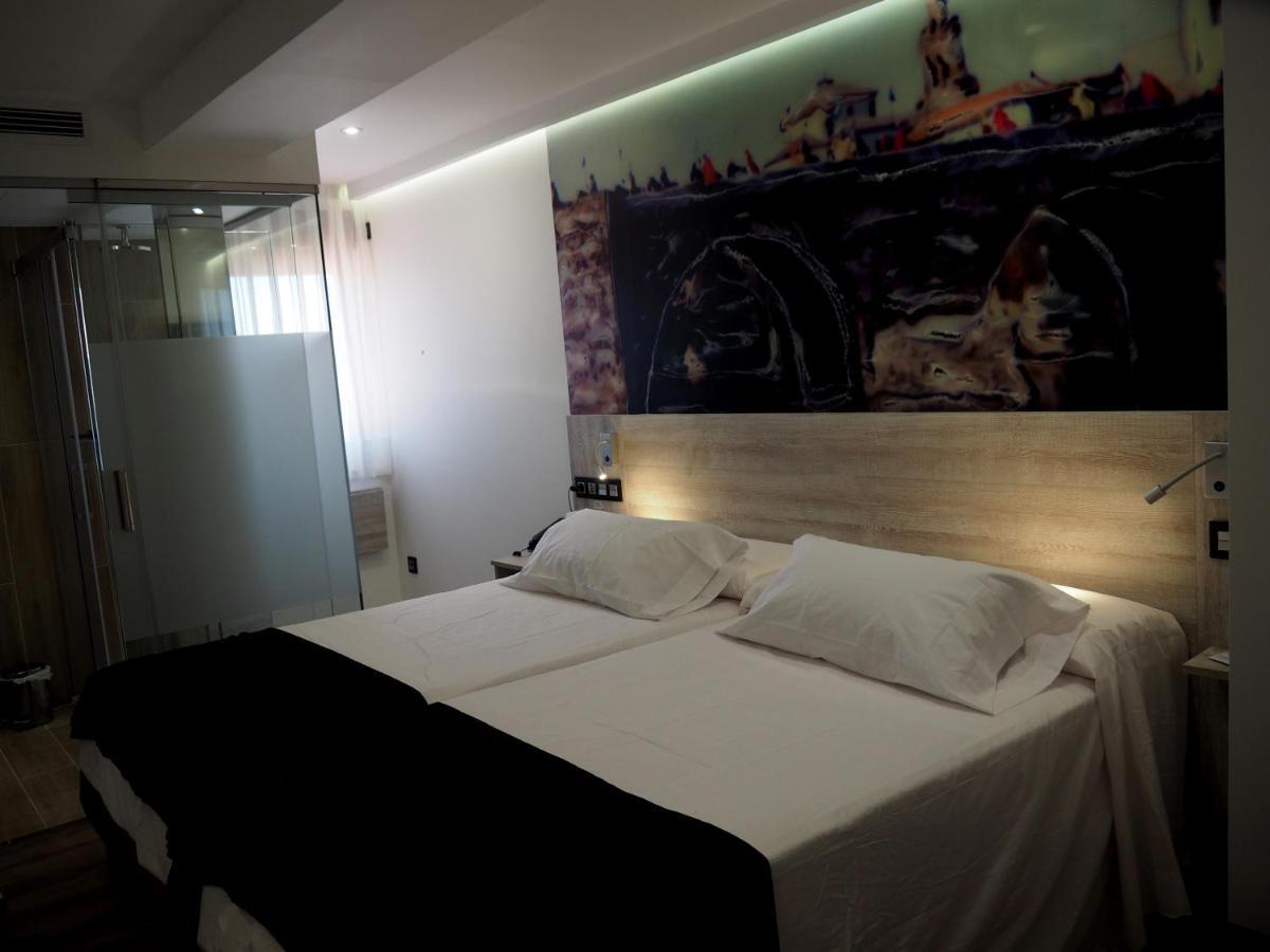 Hostal Don Suero De Quinones Hospital de Órbigo المظهر الخارجي الصورة