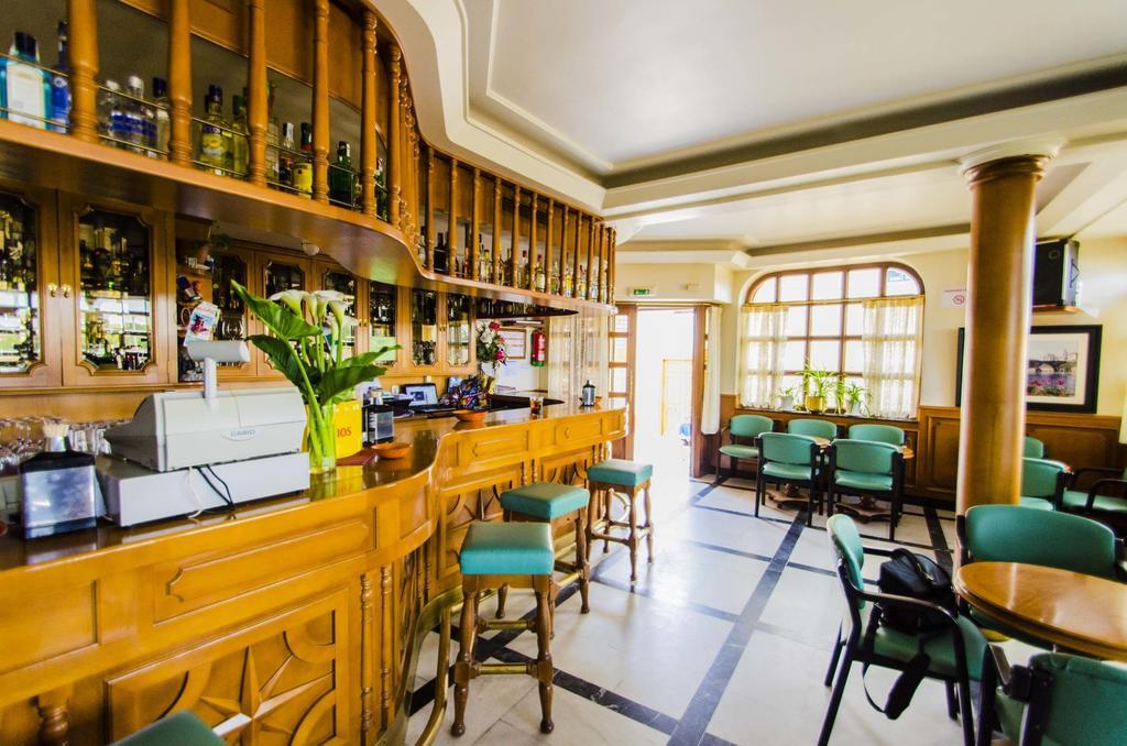 Hostal Don Suero De Quinones Hospital de Órbigo المظهر الخارجي الصورة